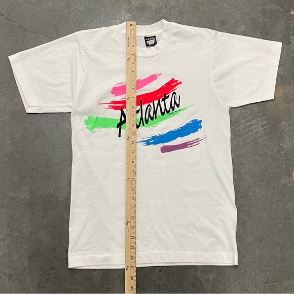 Vintage Medium Atlanta Graphic T-Shirt Size Medium 17x27” 90s White - Picture 4 of 5